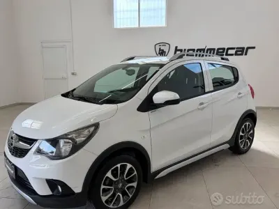 Usata Opel Karl Rocks 73 CV (53 kW) 2018 Bianco Utilitaria