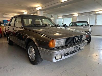 Usata Alfa Romeo Giulietta 109 CV (80 kW) 1984 Bronzo Utilitaria