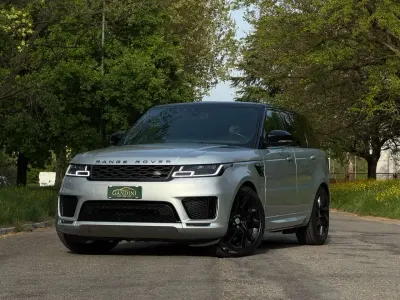 Käytetty Land Rover Range Rover Sport HSE Dynamic 249 HP (183 kW) 2019 Hopea Katumaasturi
