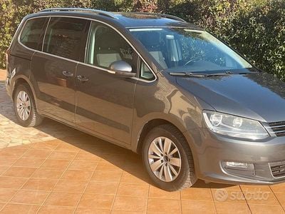Usata VW Sharan 150 CV (110 kW) 2016 Grigio Monovolume