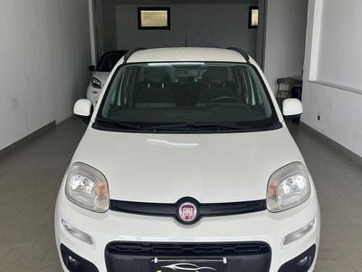 Usata Fiat Panda Lounge 69 CV (50 kW) 2019 Bianco Utilitaria