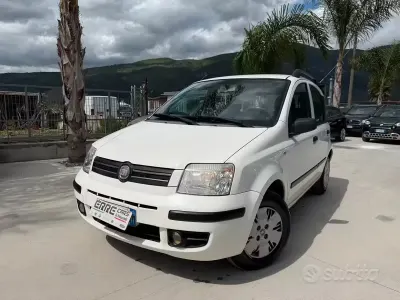 Usado Fiat Panda 69 HP (50 kW) 2009 Branco Citadino