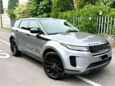 Usata Land Rover Range Rover evoque R-Dynamic 150 CV (110 kW) 2021 Argento SUV