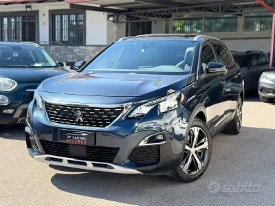 Usata Peugeot 5008 GT-line 131 CV (96 kW) 2019 Blu SUV