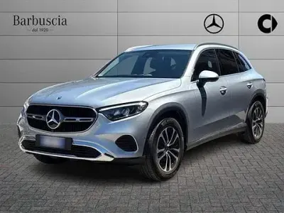 Usata Mercedes GLC200 Advanced 163 CV (119 kW) 2025 Argento SUV