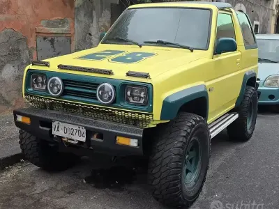 Usata Daihatsu Feroza 86 CV (63 kW) 1991 Giallo SUV