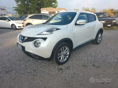 Usata Nissan Juke 110 CV (80 kW) 2016 Bianco SUV
