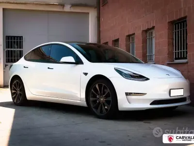 Usata Tesla Model 3 152 kW (208 CV) 2019 Bianco Berlina