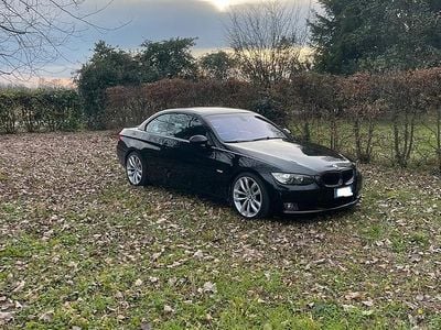 Usata BMW 320 Cabriolet 170 CV (125 kW) 2007 Nero Cabrio