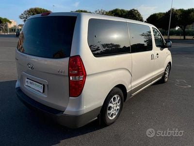 Usata Hyundai H-1 169 CV (124 kW) 2009 Grigio Monovolume