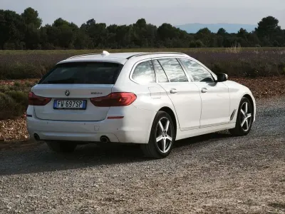 Usata BMW 520 190 CV (139 kW) 2019 Bianco Station wagon