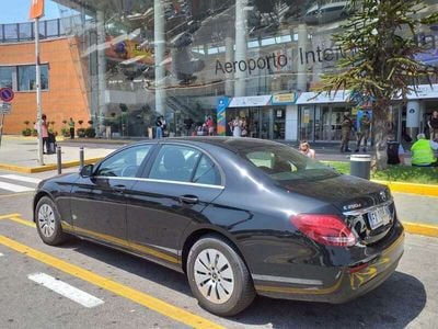 Mercedes E200
