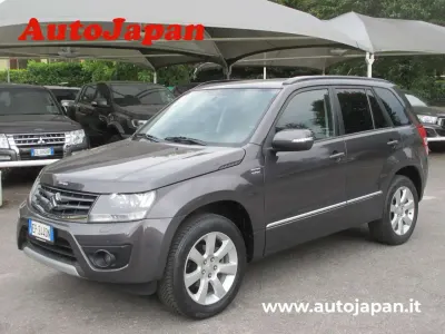 Usata Suzuki Grand Vitara 129 CV (94 kW) 2012 Grigio SUV