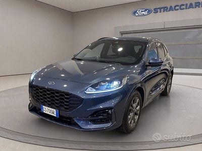 Usata Ford Kuga ST-Line 120 CV (88 kW) 2024 Blu metallizzato SUV