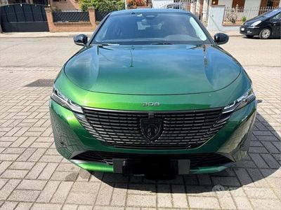 Usata Peugeot 308 131 CV (96 kW) 2023 Verde Berlina