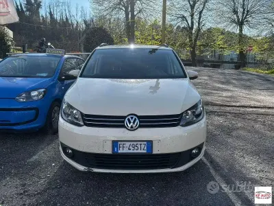 Usata VW Touran 110 CV (80 kW) 2014 Beige Monovolume