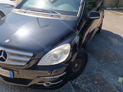 Mercedes 180