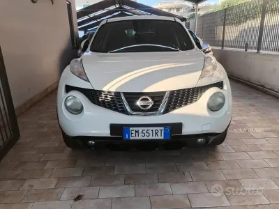 Usata Nissan Juke Acenta 110 CV (80 kW) 2012 Bianco SUV