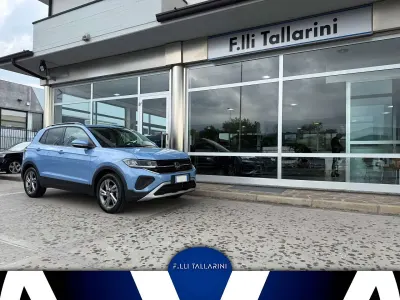 Usata VW T-Cross Edition 116 CV (85 kW) 2024 Clear blue metallic SUV