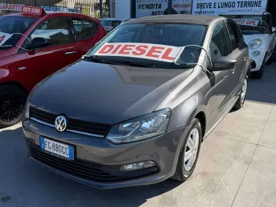 Usata VW Polo Comfortline 75 CV (55 kW) 2016 Grigio Berlina
