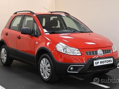 Usata Fiat Sedici Dynamic 119 CV (87 kW) 2010 Rosso SUV