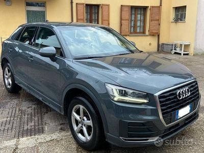 Usata Audi Q2 Ambiente 150 CV (110 kW) 2017 Grigio SUV