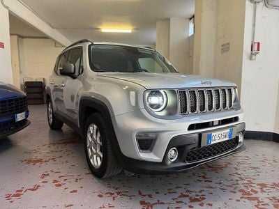 Usado Jeep Renegade Limited 120 CV (88 kW) 2020 Plateado SUV