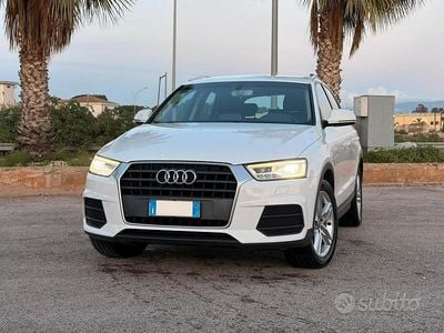 Usata Audi Q3 Business 150 CV (110 kW) 2016 Bianco SUV