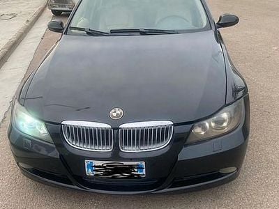 Nero Usata 2007 BMW 320 Station wagon | 2500 € (Ottimo prezzo)