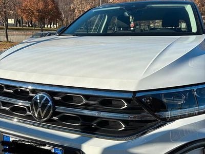 Usata VW T-Roc 115 CV (84 kW) 2024 Bianco SUV