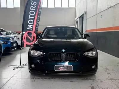 Usata BMW 118 Sport Line 170 CV (125 kW) 2014 Blu Utilitaria