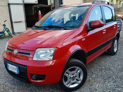 Usata Fiat Panda 4x4 75 CV (55 kW) 2011 Utilitaria