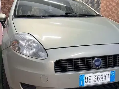 Usata Fiat Grande Punto Emotion 120 CV (88 kW) 2006 Other Utilitaria