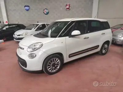 Usata Fiat 500 Living 120 CV (88 kW) 2014 Bianco Station wagon