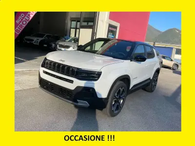 Ny Jeep Avenger Summit 101 HK (74 kW) 2026 Vit SUV
