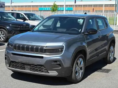 Usata Jeep Avenger Altitude 101 CV (74 kW) 2025 Grigio SUV