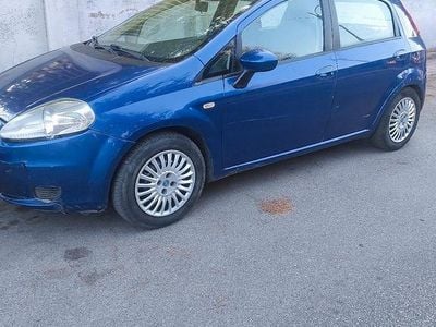 Usata Fiat Grande Punto 75 CV (55 kW) 2007 Blu Utilitaria
