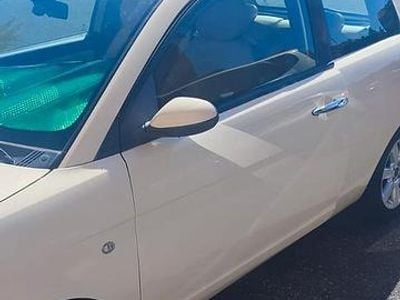 Usata Lancia Ypsilon 69 CV (50 kW) 2003 Utilitaria