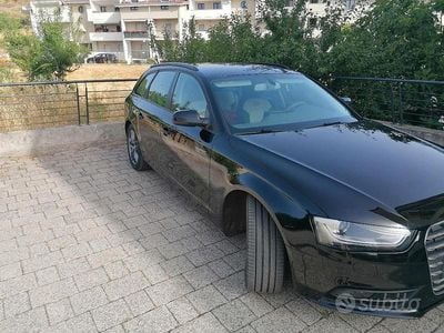 Begagnad Audi A4 Ambiente 136 HK (100 kW) 2014 Svart Kombi