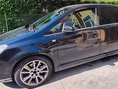 Usata Opel Zafira Edition 150 CV (110 kW) 2009 Nero Monovolume