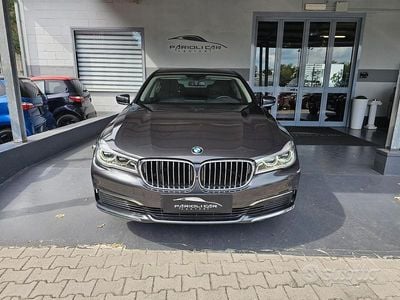 Usata BMW 730 Luxury Line 265 CV (194 kW) 2017 Grigio Berlina
