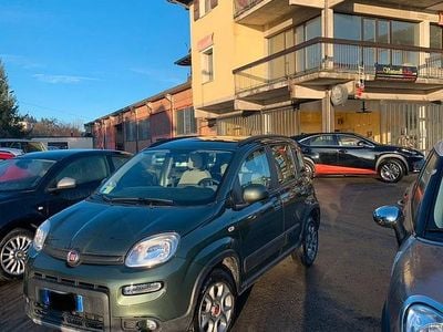 Usata Fiat Panda Cross Cross 74 CV (54 kW) 2015 Verde Utilitaria