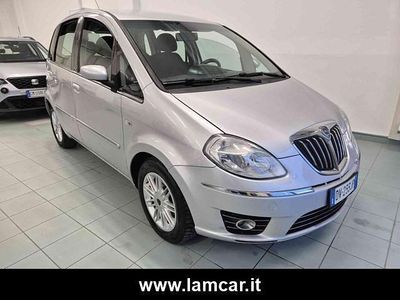 Usata Lancia Musa 90 CV (66 kW) 2009 Argento Monovolume