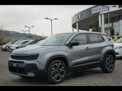 Occasion Jeep Avenger Summit 101 PK (74 kW) 2025 Grijs SUV