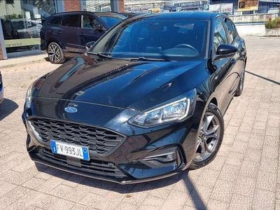 Usata Ford Focus ST-Line 120 CV (88 kW) 2019 Nera Berlina