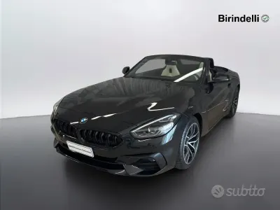 Usata BMW Z4 Sport Line 197 CV (144 kW) 2022 Black sapphire metallizzato Cabrio