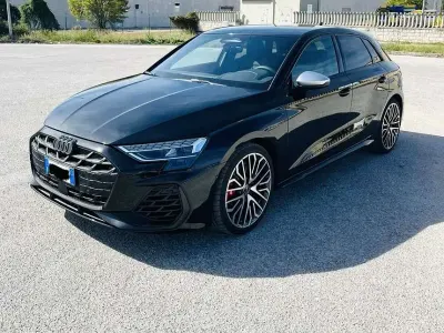Usata Audi S3 Sport 333 CV (244 kW) 2025 Berlina