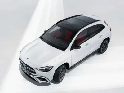 Nuova Mercedes GLA250 AMG Line Premium 218 CV (160 kW) 2026 Argento SUV