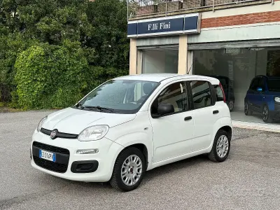 Occasion Fiat Panda Easy 75 ch (55 kW) 2015 Blanc Citadine