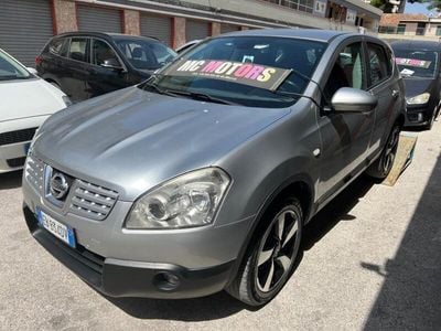 Usata Nissan Qashqai Acenta 103 CV (75 kW) 2010 Grigio SUV